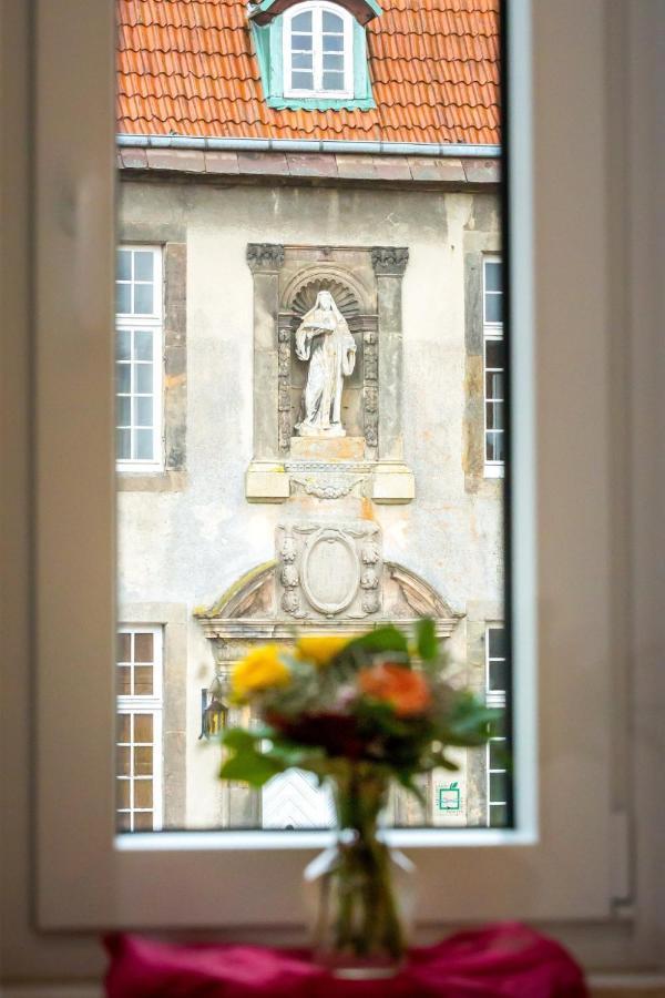 Wohlfuehlhotel Im Schlosspark - Self Checkin Willebadessen Экстерьер фото