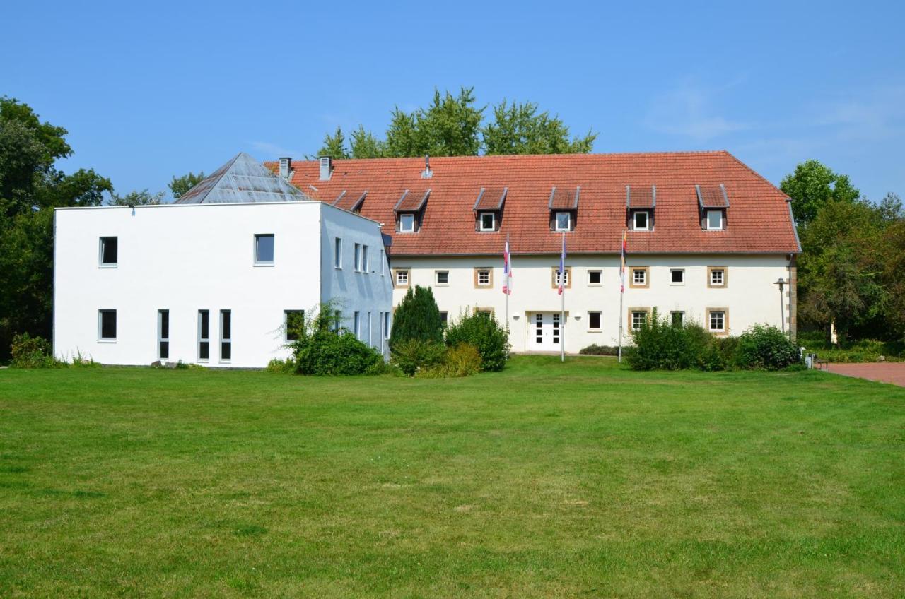Wohlfuehlhotel Im Schlosspark - Self Checkin Willebadessen Экстерьер фото